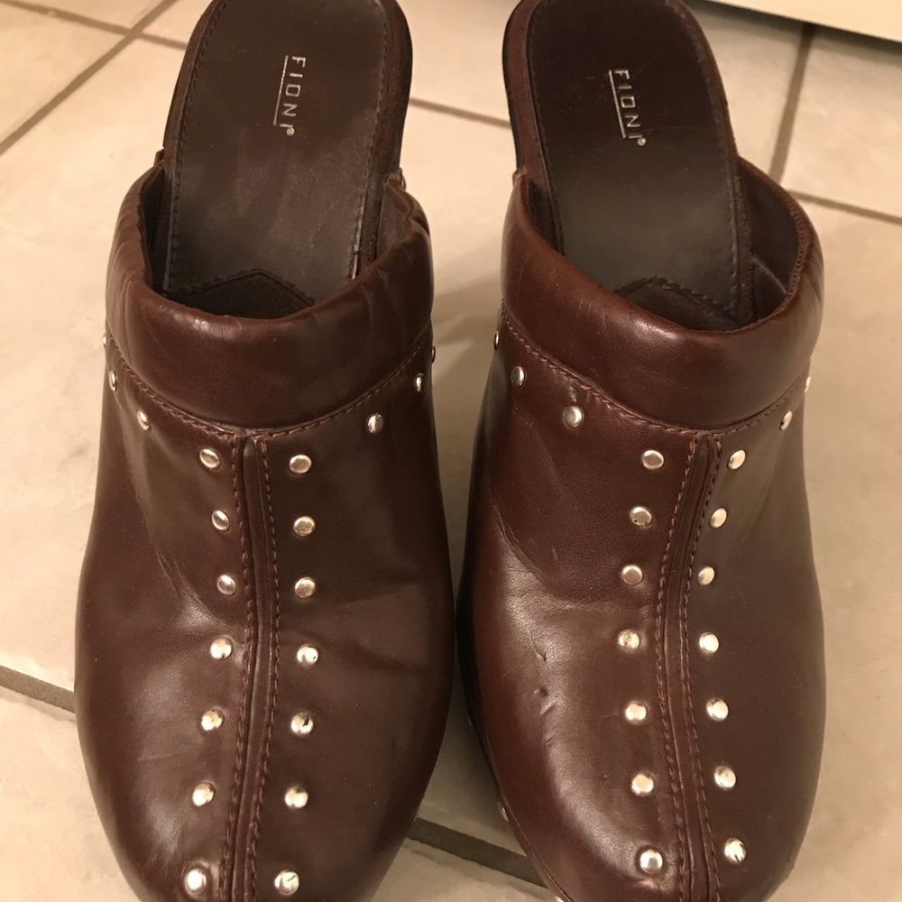 Women’s high heels!!! Great shape!!